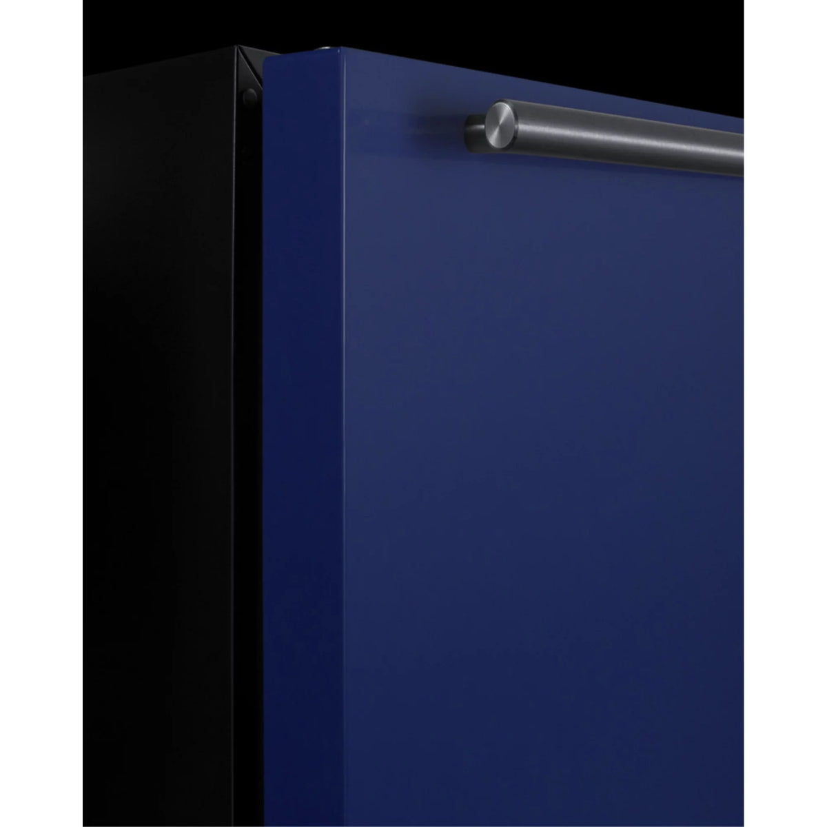 24" Wide 5.1 Cu. Ft. Compact Refrigerator And Freezer Combo - Blue Z1181