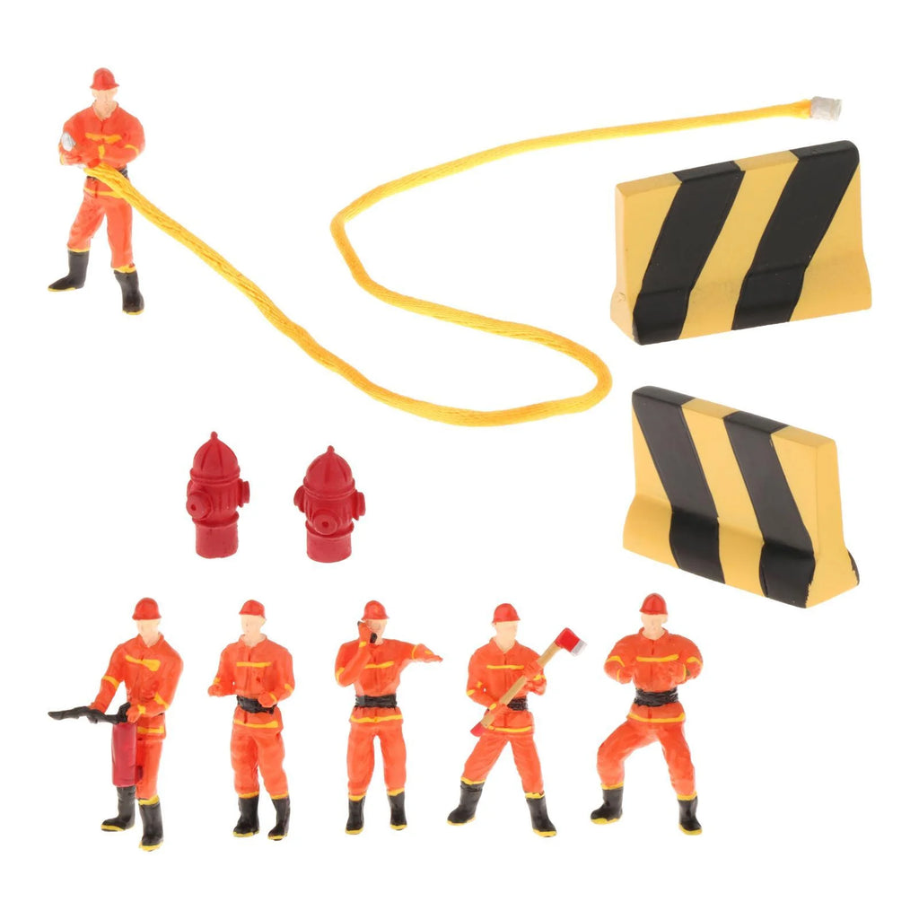 Miniature Firefighter Figures 1:50 Scale Model Train People Diorama Character R960073