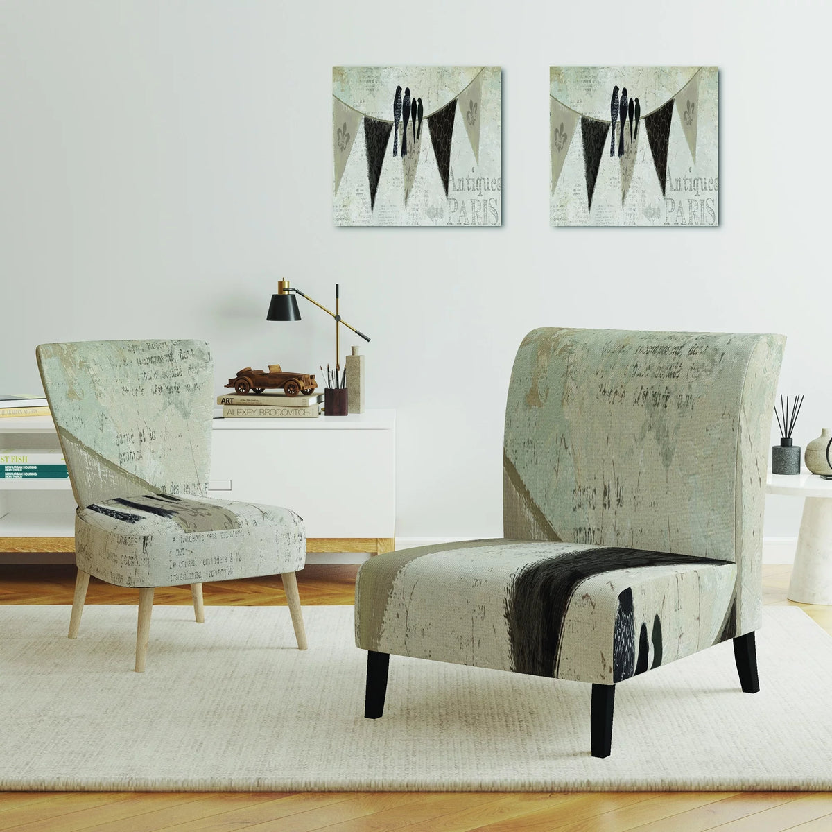Upholstered Accent Chair Y69909