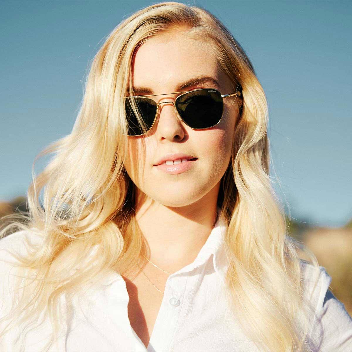 Aviator Bayonet Temple Sunglasses in Gold R477