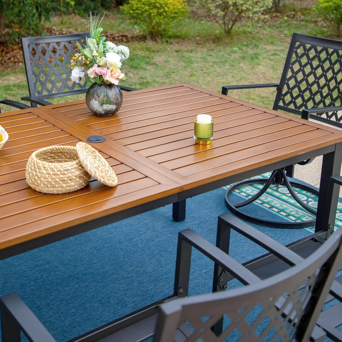 7-Piece Outdoor Dining Set with Swivel Chairs and Table U4163