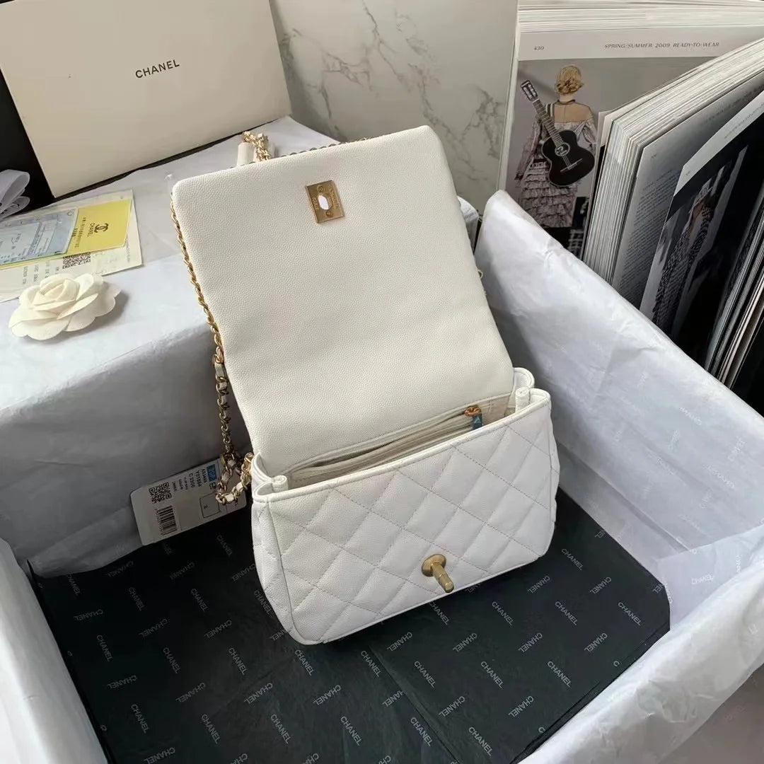 White Chain Flapbag F678