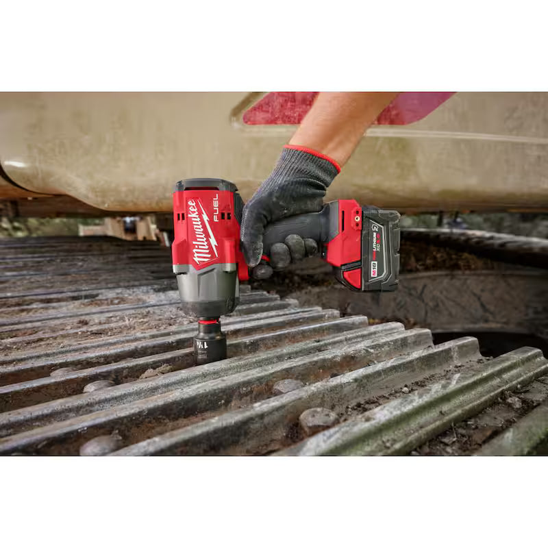 18V Lithium-Ion Brushless Cordless 1/2 in. Impact Wrench Kit with 5.0 Ah Battery and Bag V799