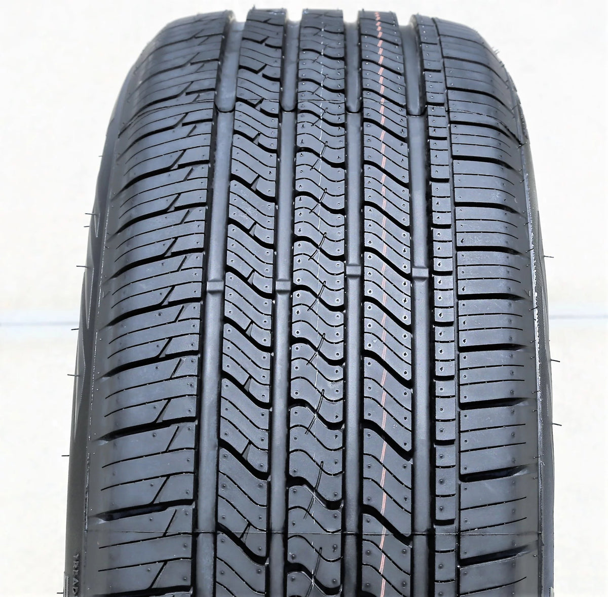 235/55R20 102V All Season Tires T958912