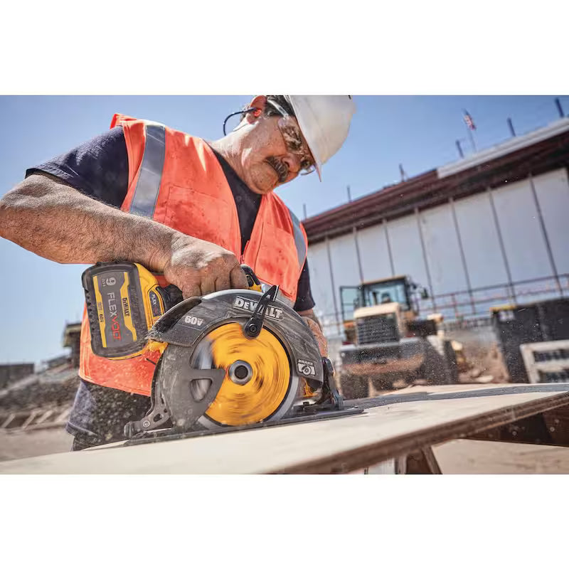 60V MAX Cordless Brushless 7-1/4 in. Circular Saw with Brake F731873