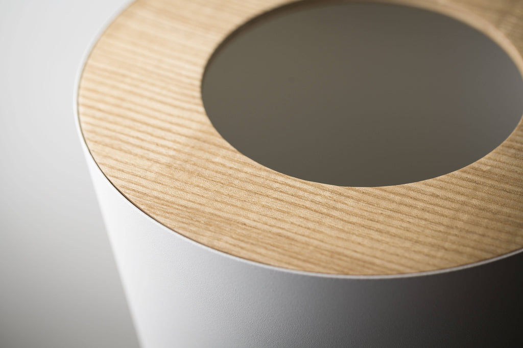 White Round Trash Can B188