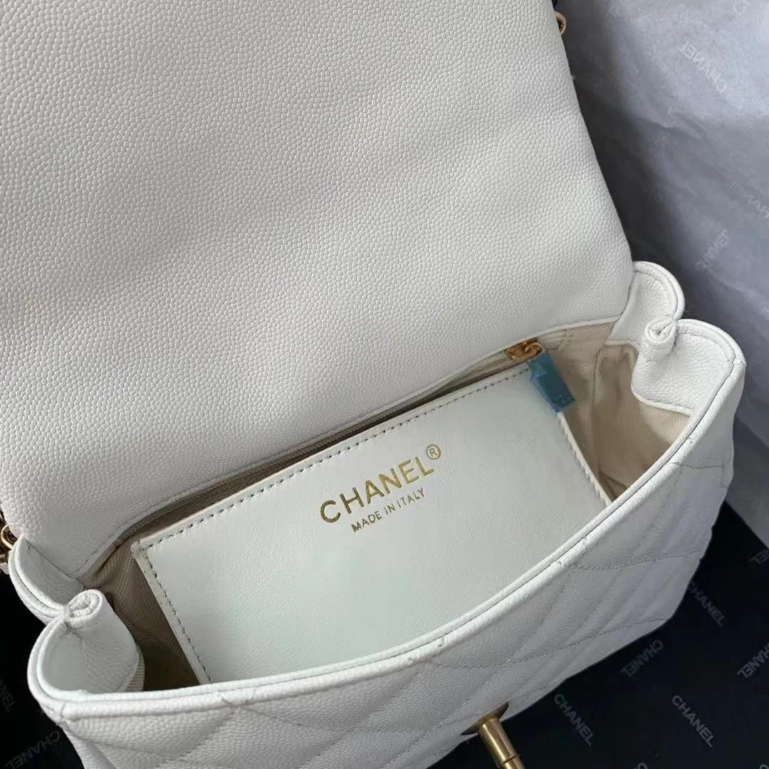 White Chain Flapbag F678
