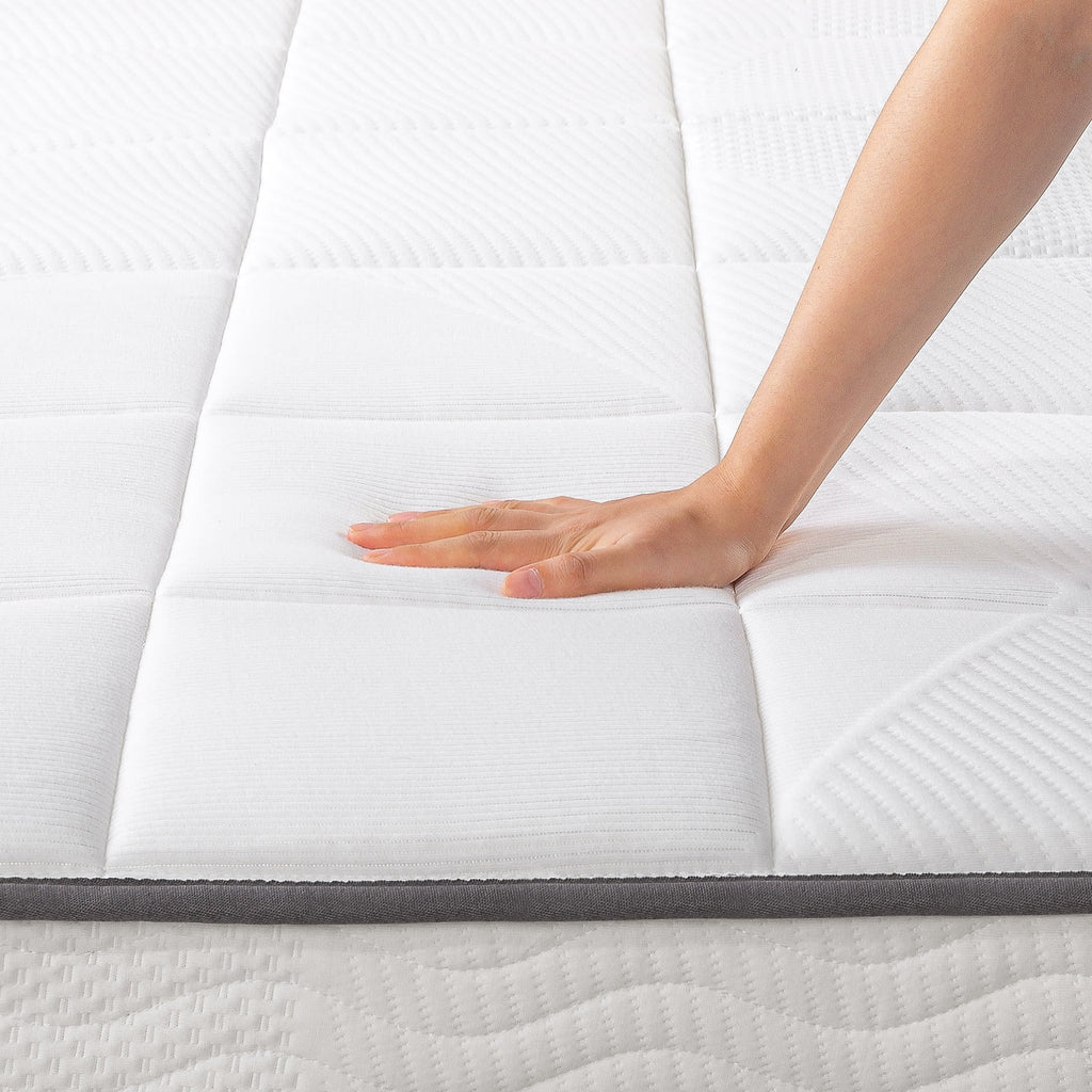 8 Classic Bonnell Spring Mattress with Comfort Foam Top, Full J6626