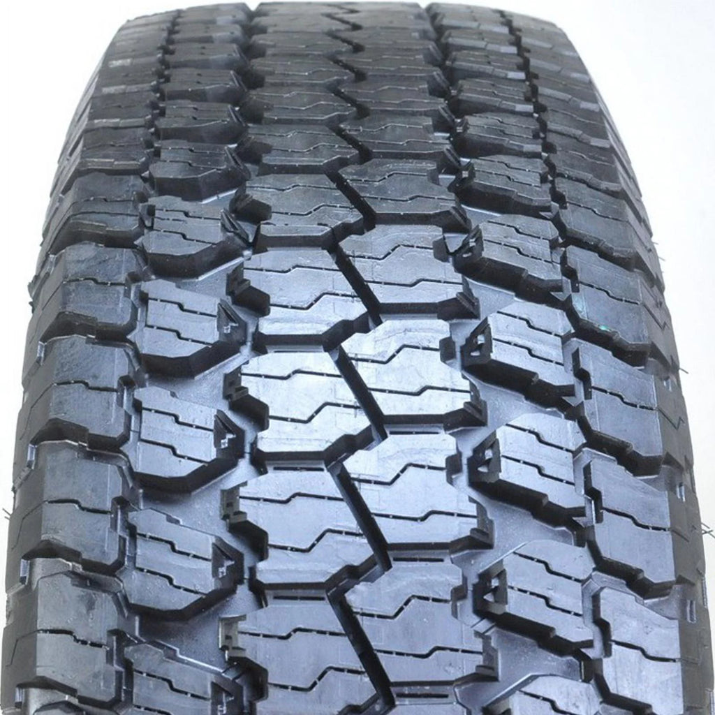 All-Season Tire I621982