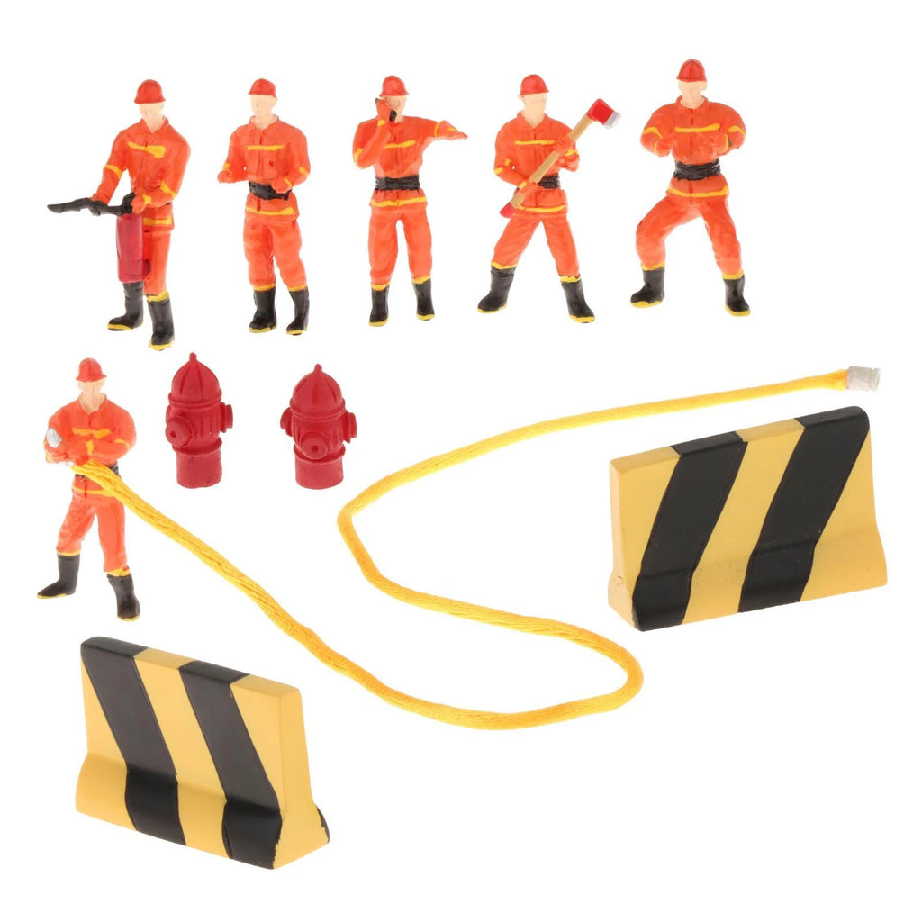 Miniature Firefighter Figures 1:50 Scale Model Train People Diorama Character R960073